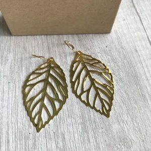 Beautiful Gold Leaf Earrings
